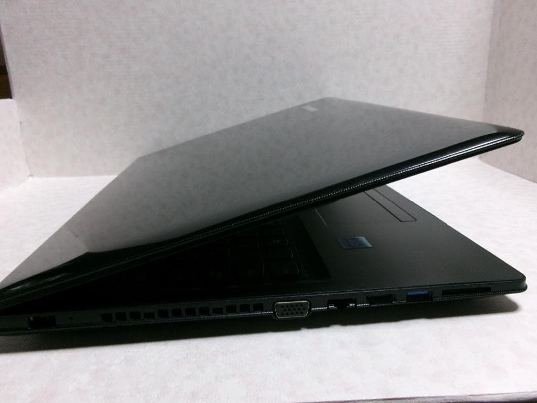 美品/Lenovo 80M300NHJP ブラック Windows 11