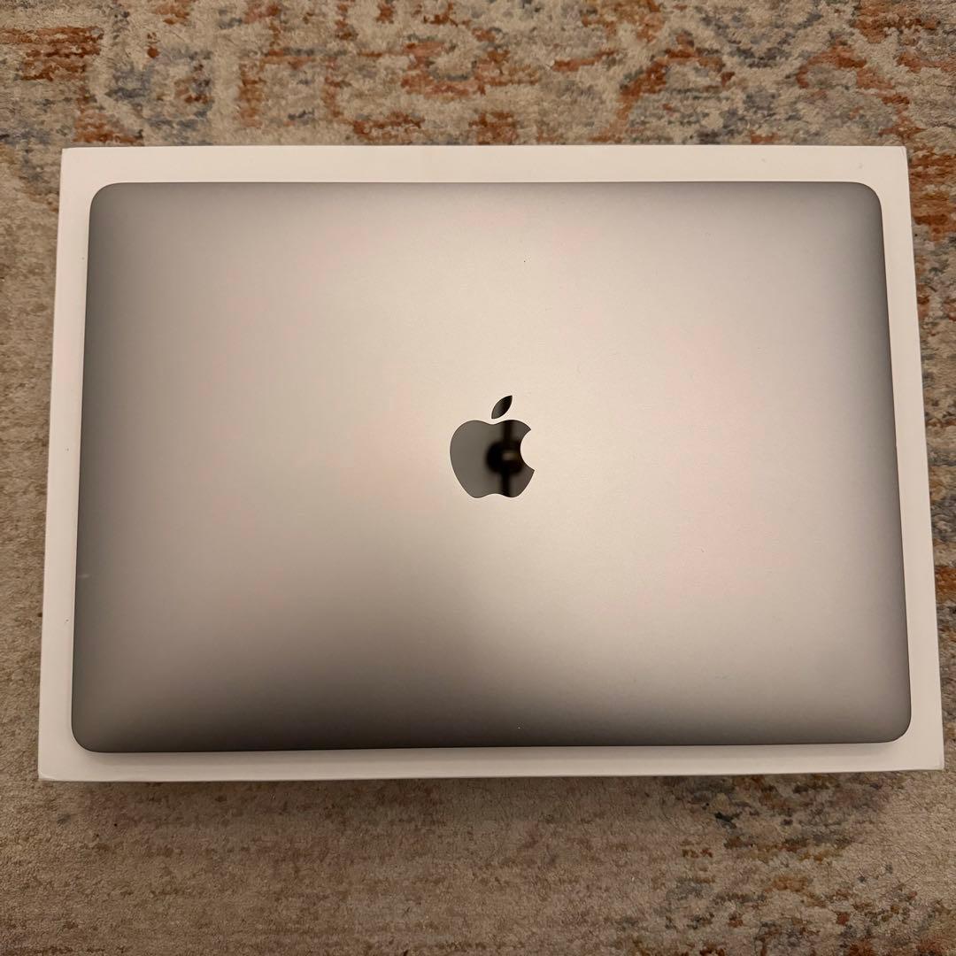 Apple MacBook Pro 2020 13インチ