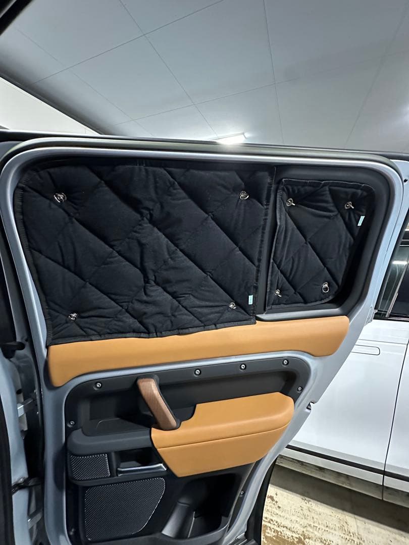 ランドローバー ディフェンダー110 サンシェード　フロント&リアセット