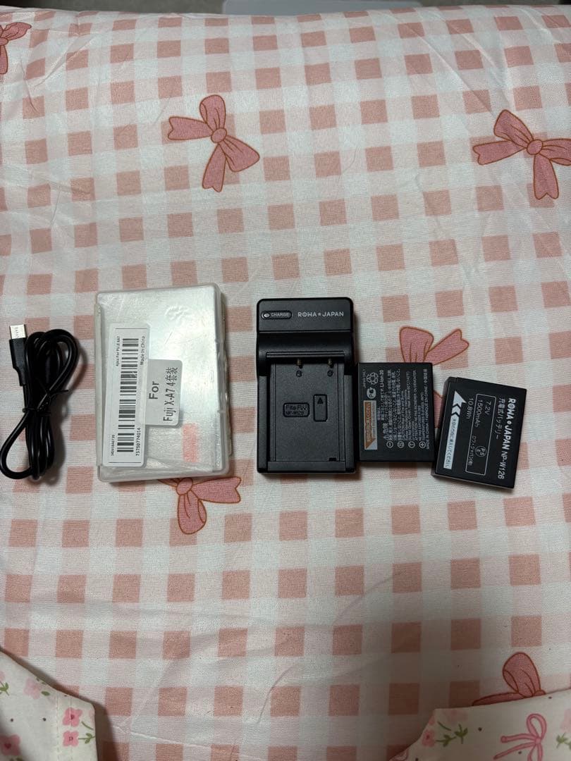 FUJIFILM X-A7 ミラーレスカメラ シルバー/ブラック