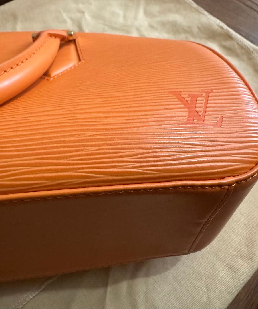 超美品 ルイヴィトン バッグと財布　2点セット　 エピ　ジャスミン　オレンジ