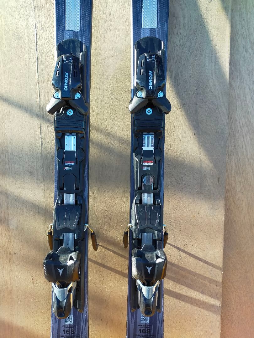Atomic アトミック Redster 9i 168 スキー板バインディング付