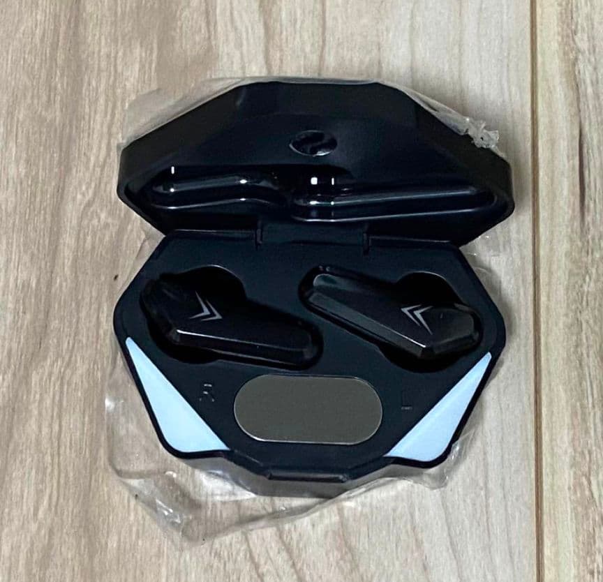 ジャグラー　ワイヤレスイヤホン　Bluetooth5.0　ポケットサイズ