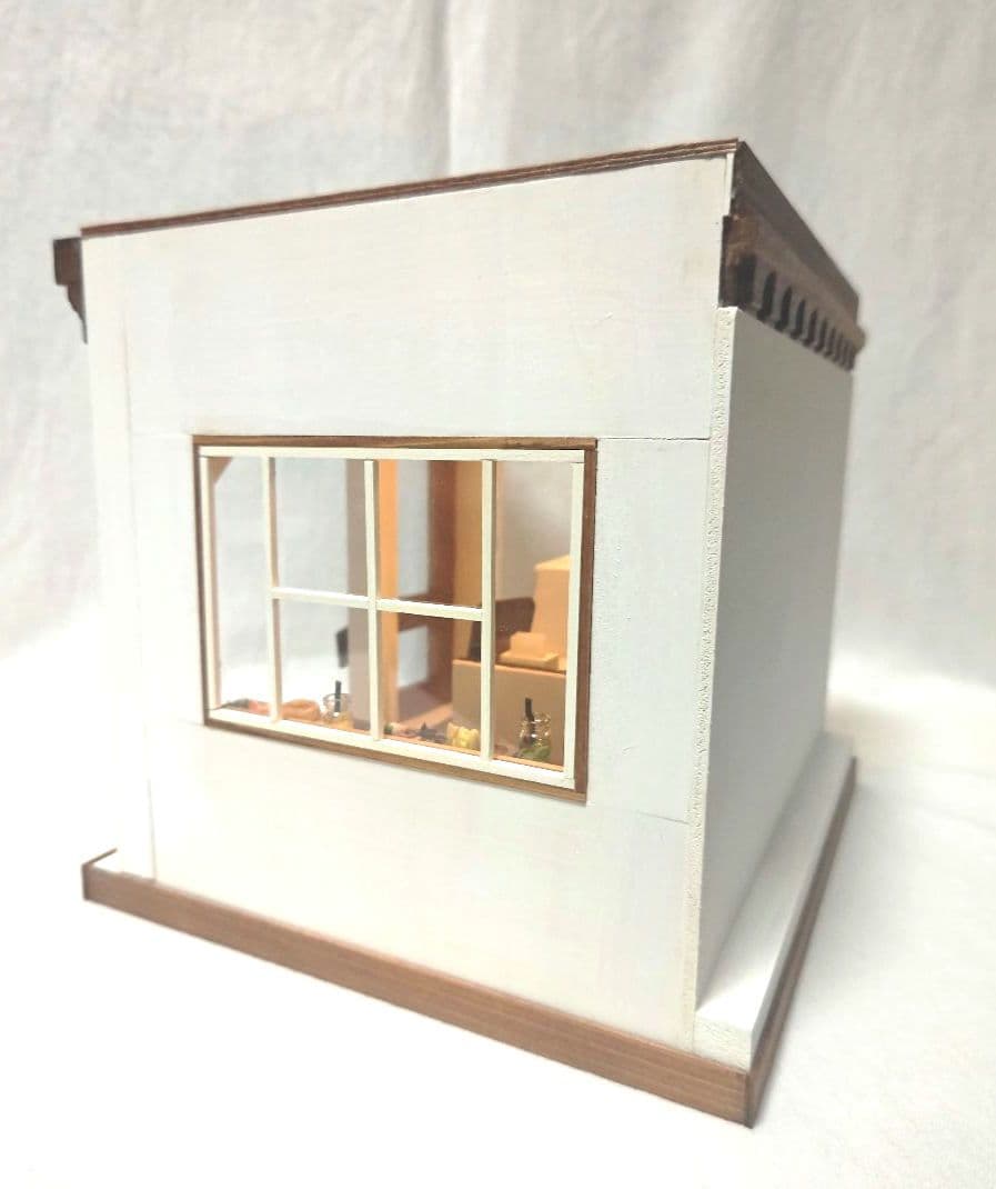 ドールハウス　ハンドメイド1/12 NO.82