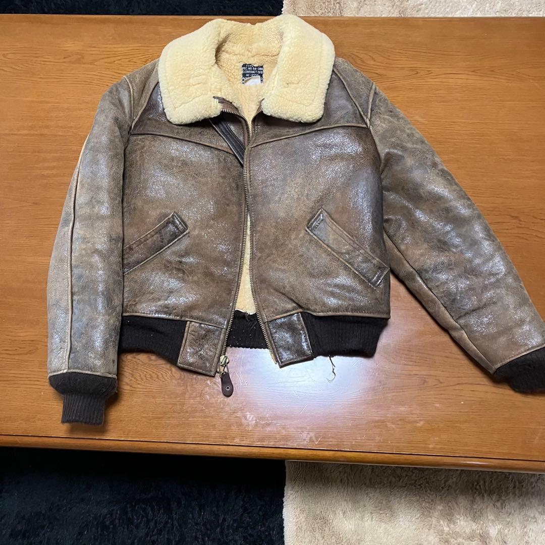 USA製 AVIREX type B-6 ブラウンムートン シアリングジャケット