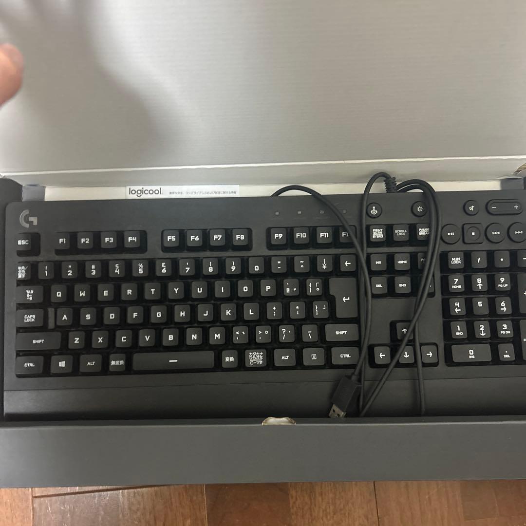 ロジクール G213 ゲーミングキーボード、G304ゲームングマウスセット