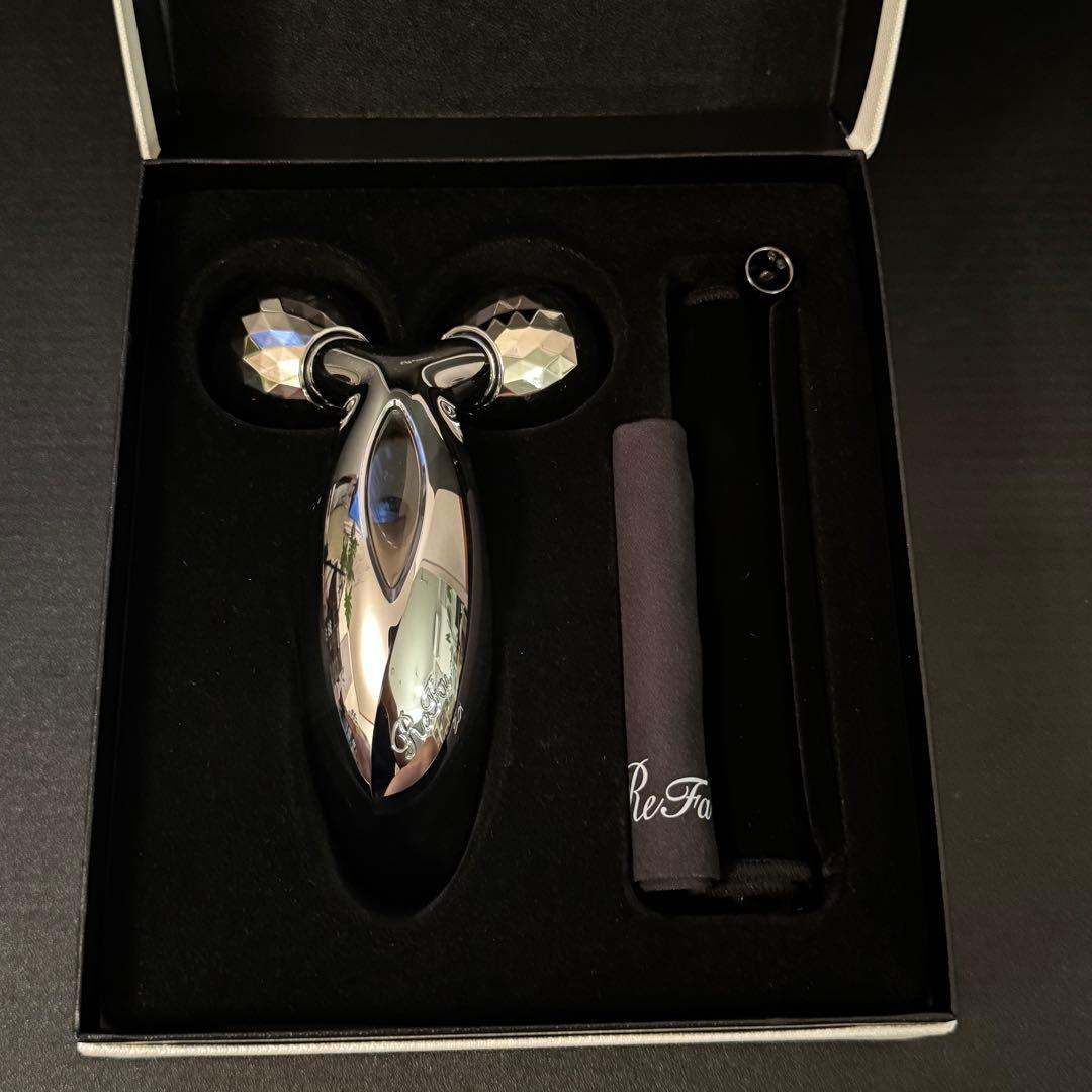 【超美品】正規品リファカラット　ReFa CARAT サロンモデル