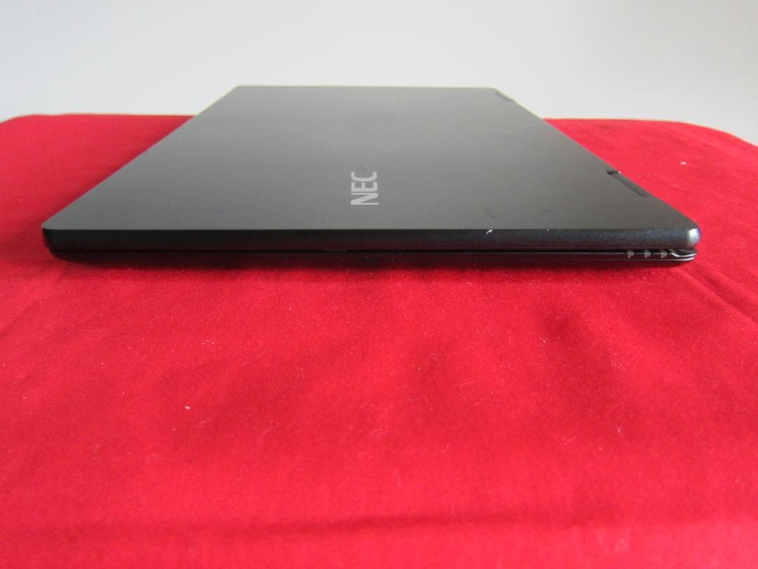NEC VKV15H-4 ノートPC i7-8500Y