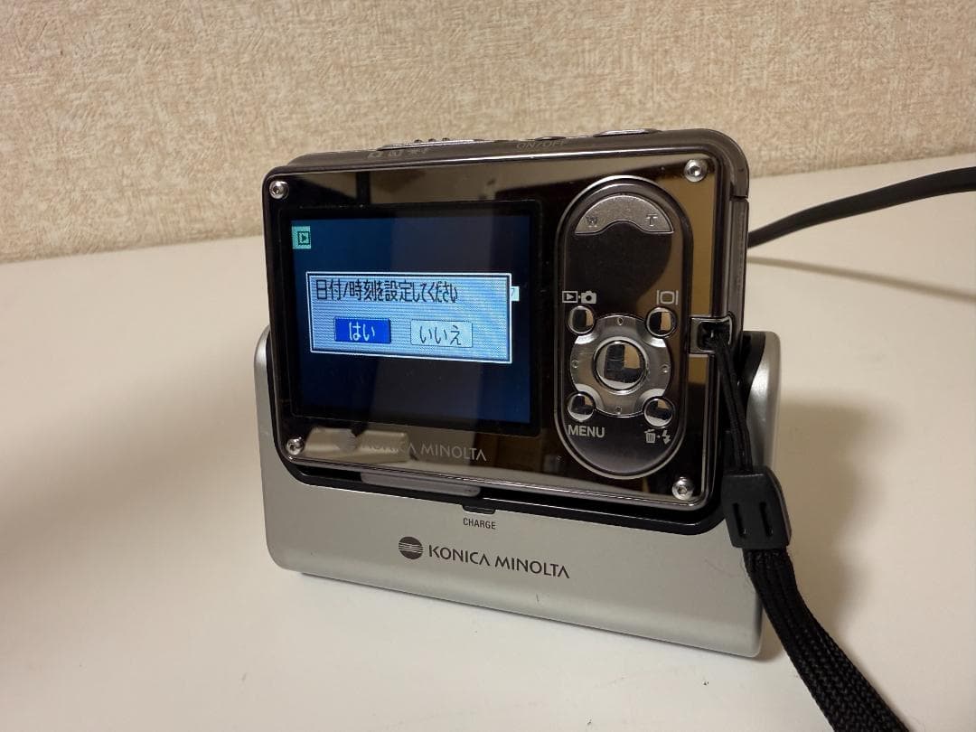 コニカミノルタ コンパクトデジタルカメラ DIMAGE X1 充電器付き