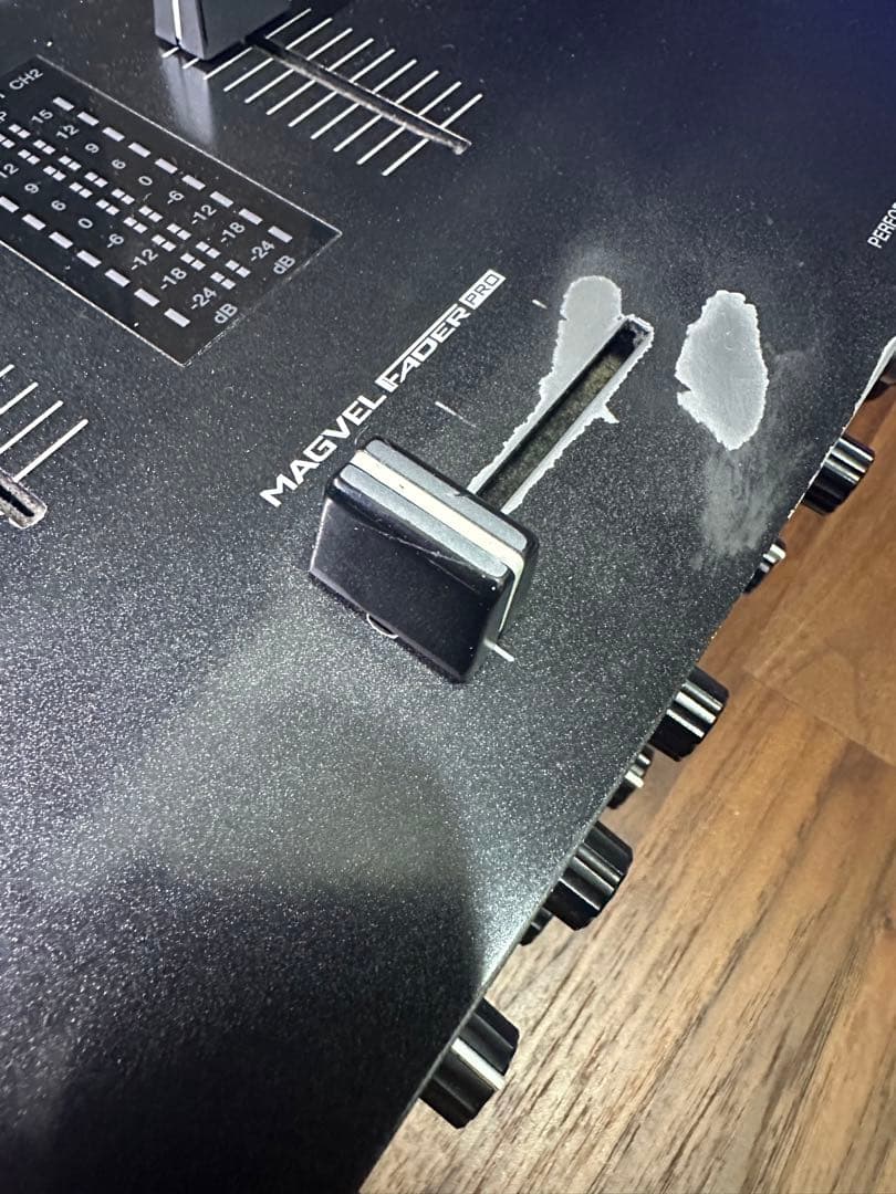 Pioneer DJ - DJM-S9 DJ 用バトルミキサー