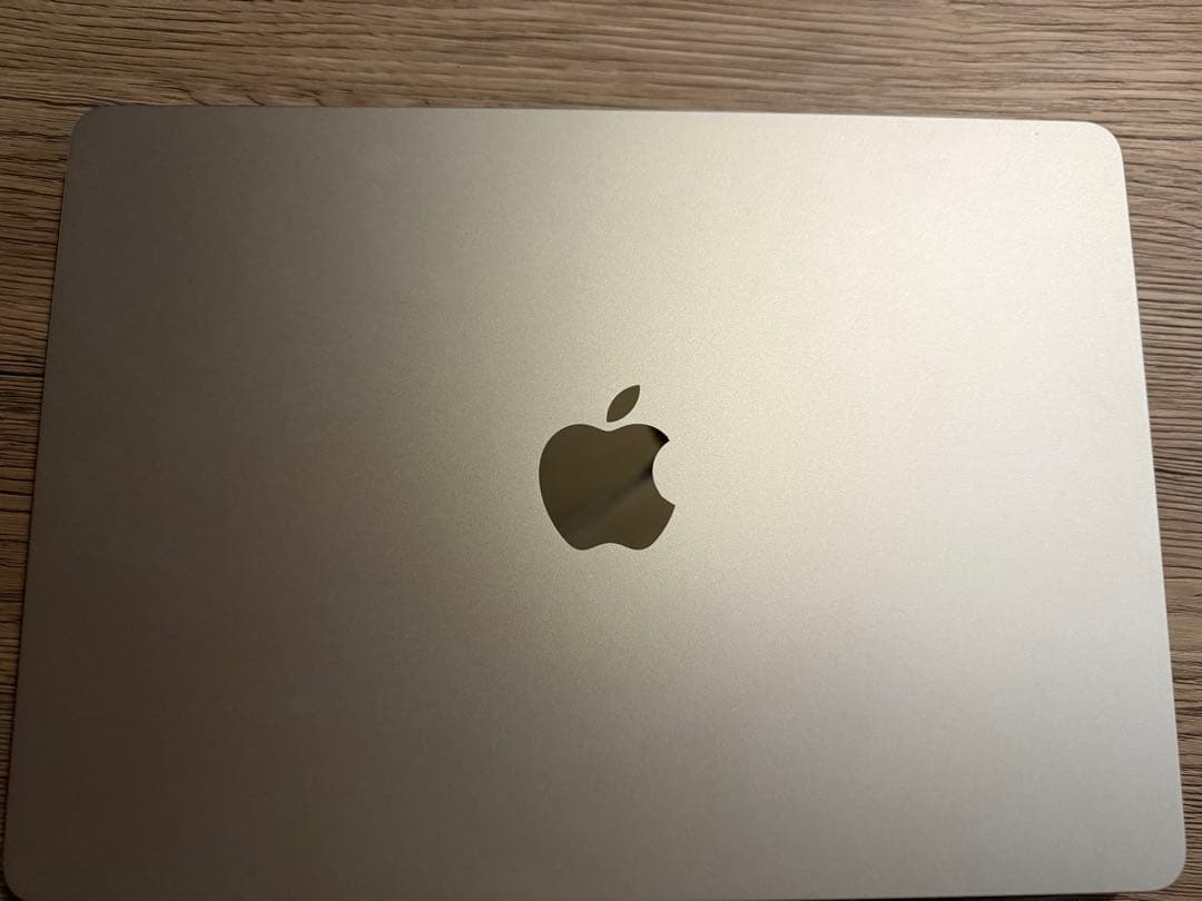 13インチ MacBook Air シルバー