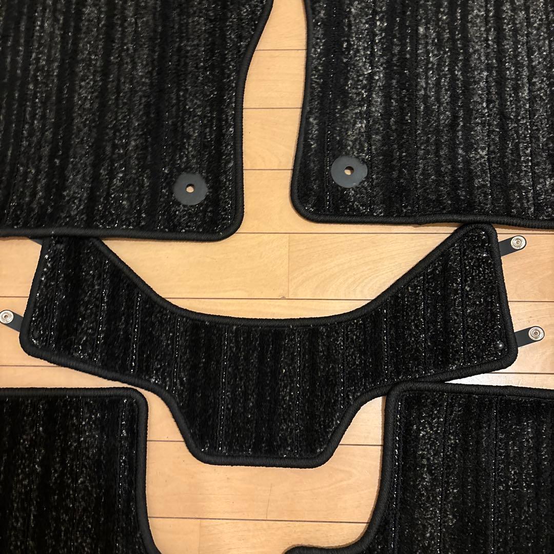 VW T-ROC ティーロック フロアマット マット