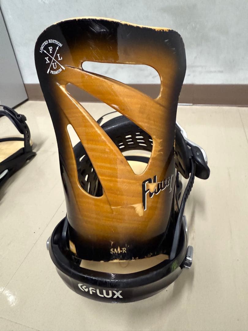 Flux ds ltd Gibson限定モデル　Mサイズ