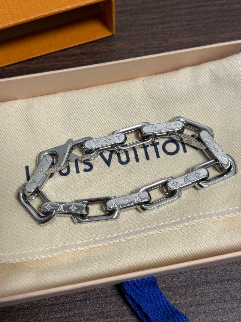 ルイ・ヴィトン　ブレスレット・チェーン モノグラム