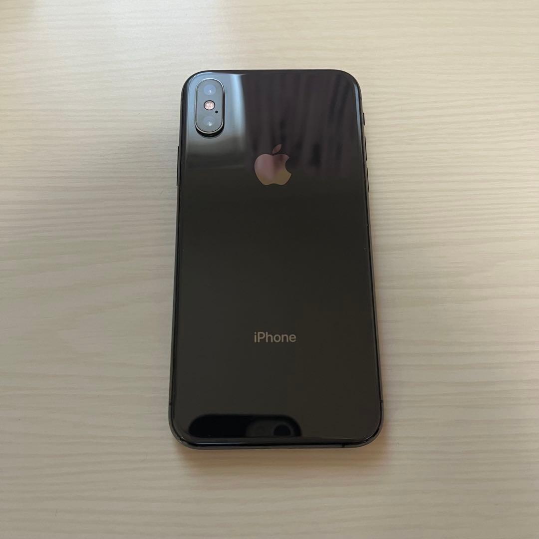 iPhone XS 本体