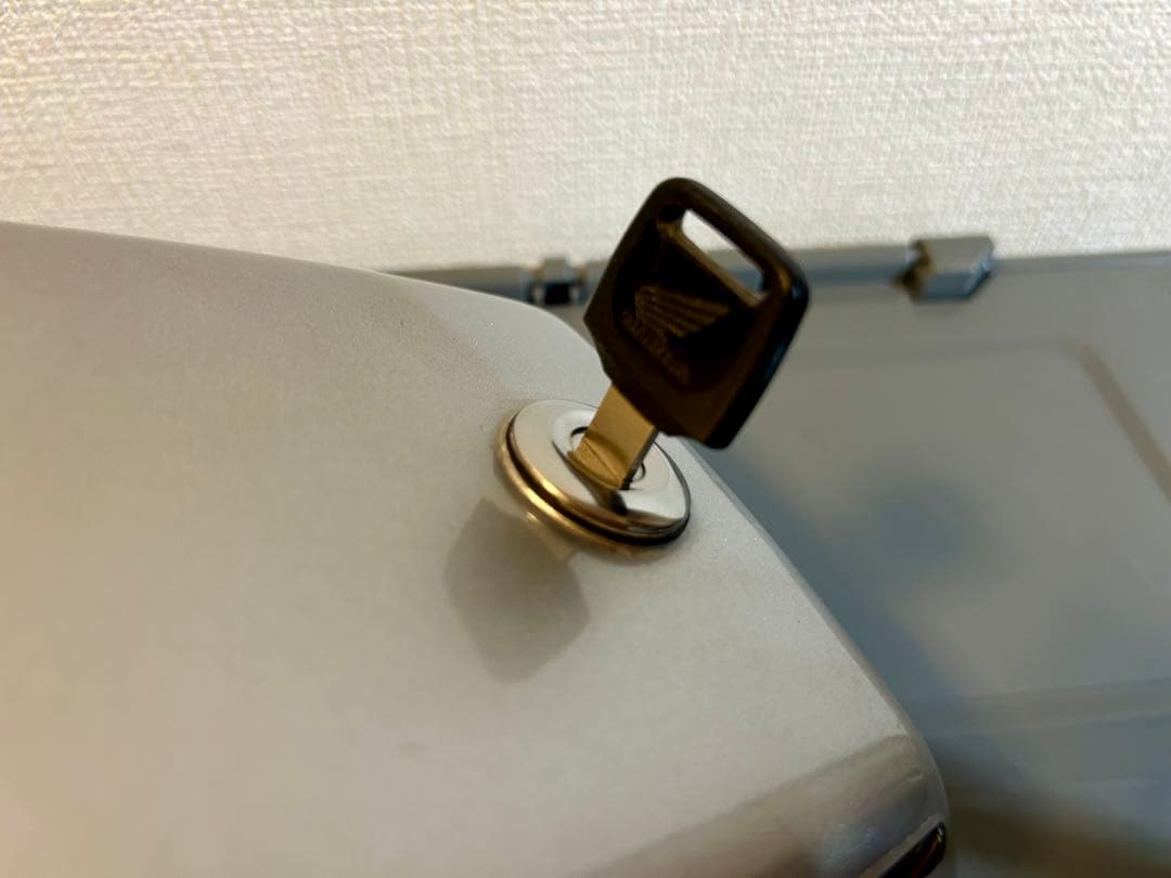 ホンダ　GB250 クラブマン 純正　シングルカウル　自作ステー付き