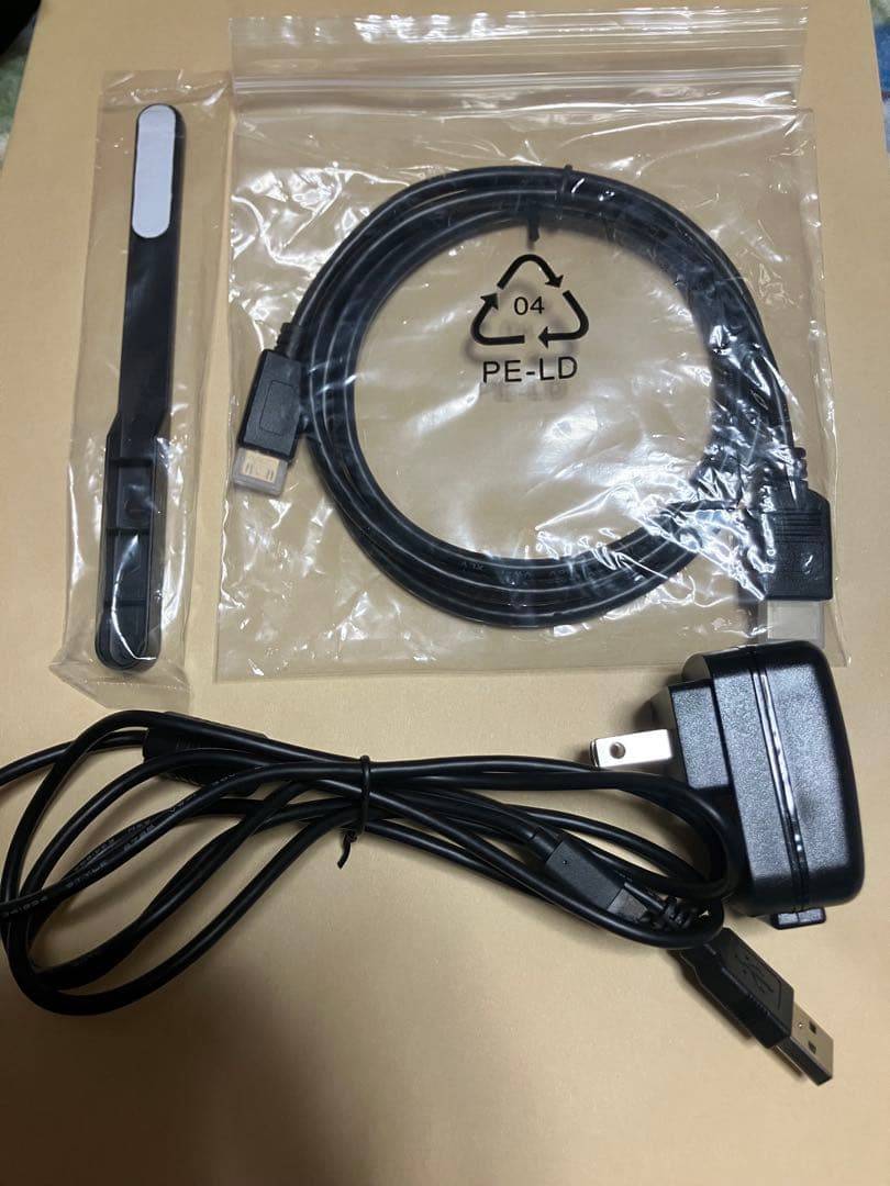 サンワサプライ 400-SCN058 フィルムスキャナー　付属品完品　説明書あり