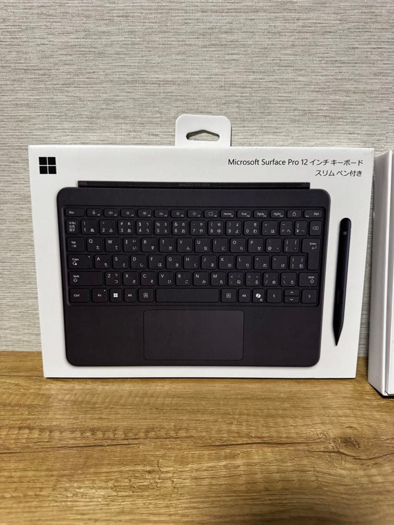 【数回のみ使用】 Surface Pro 12 16GB/512GB KB+ペン