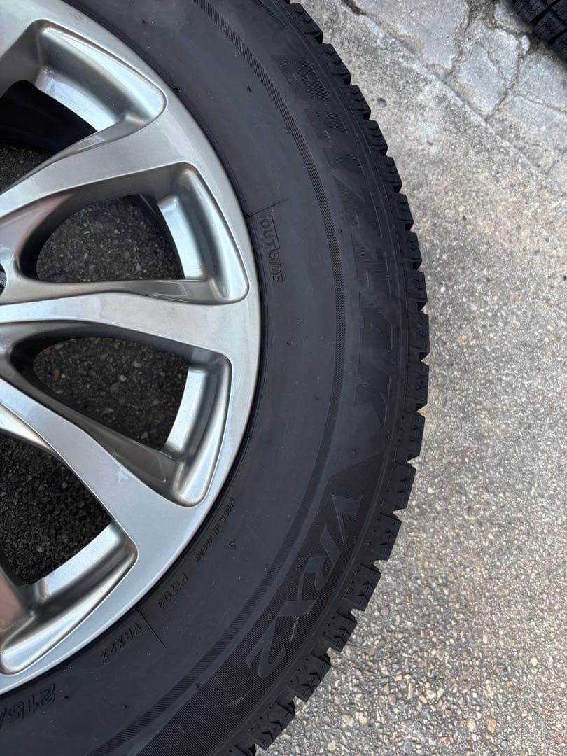 ブリヂストン 215/65R16 タイヤセット　①