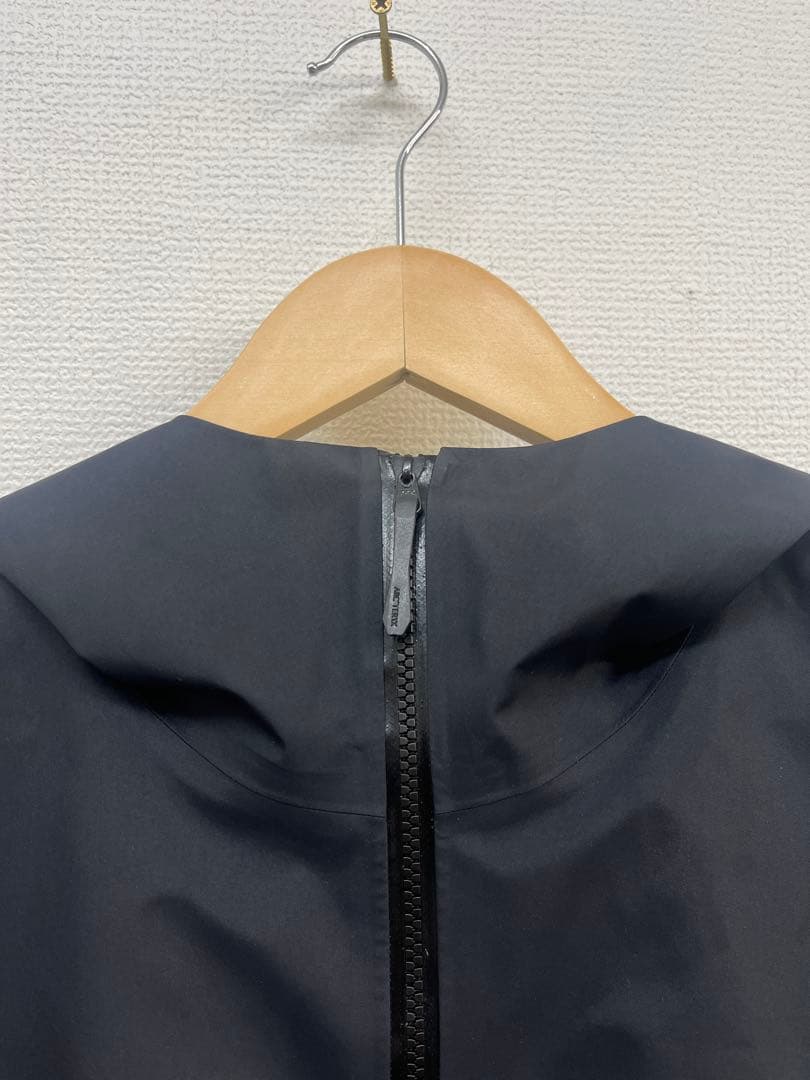 24モデル　ARC'TERYX BETA JACKET SIZE M