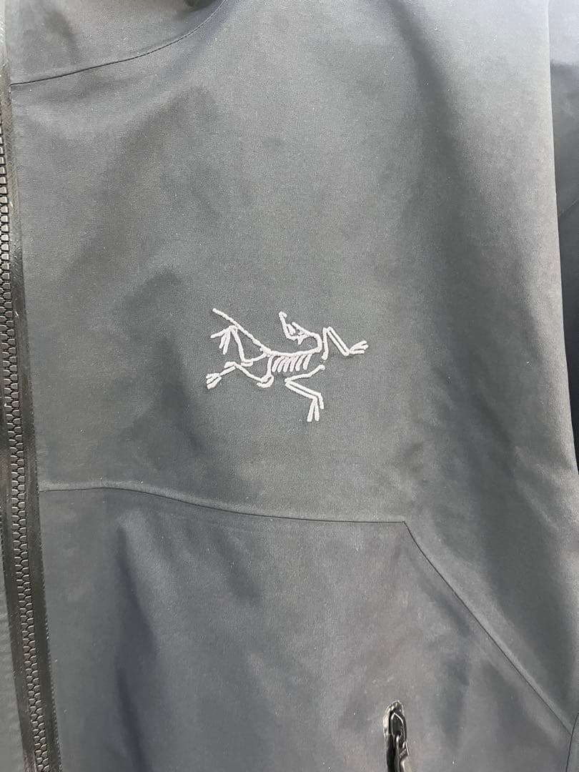 24モデル　ARC'TERYX BETA JACKET SIZE M