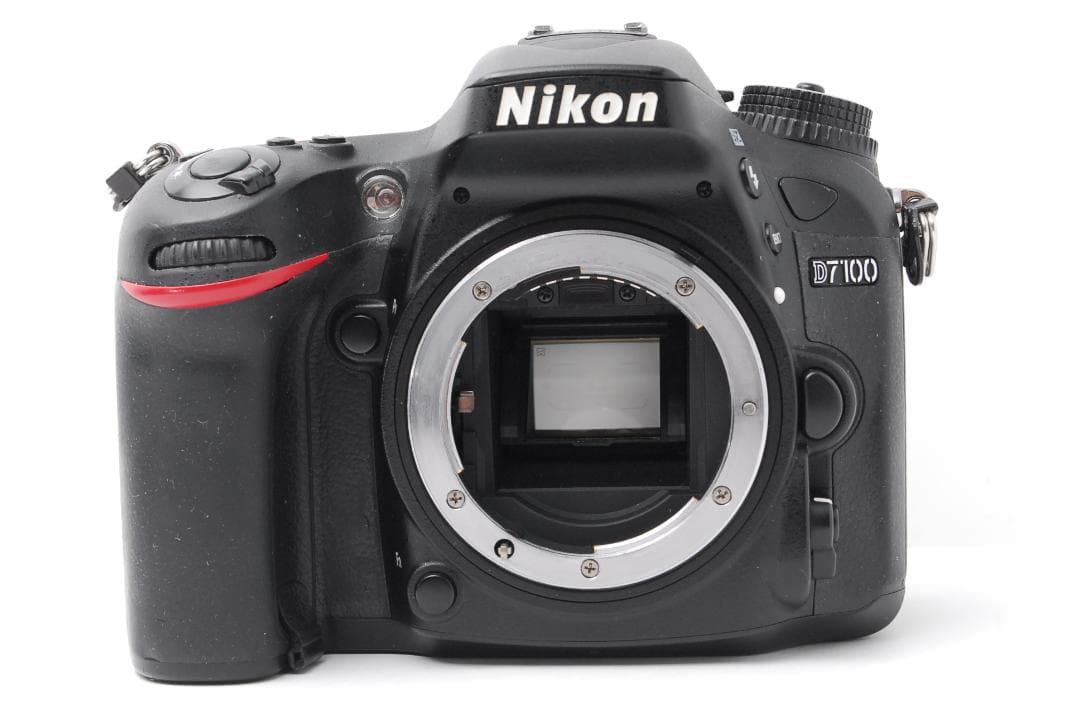 【満足のトリプルレンズ】Nikon D7100　スマホ転送　写真も動画もこれ１台