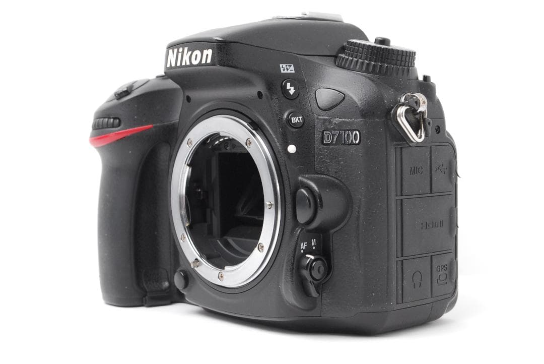 【満足のトリプルレンズ】Nikon D7100　スマホ転送　写真も動画もこれ１台