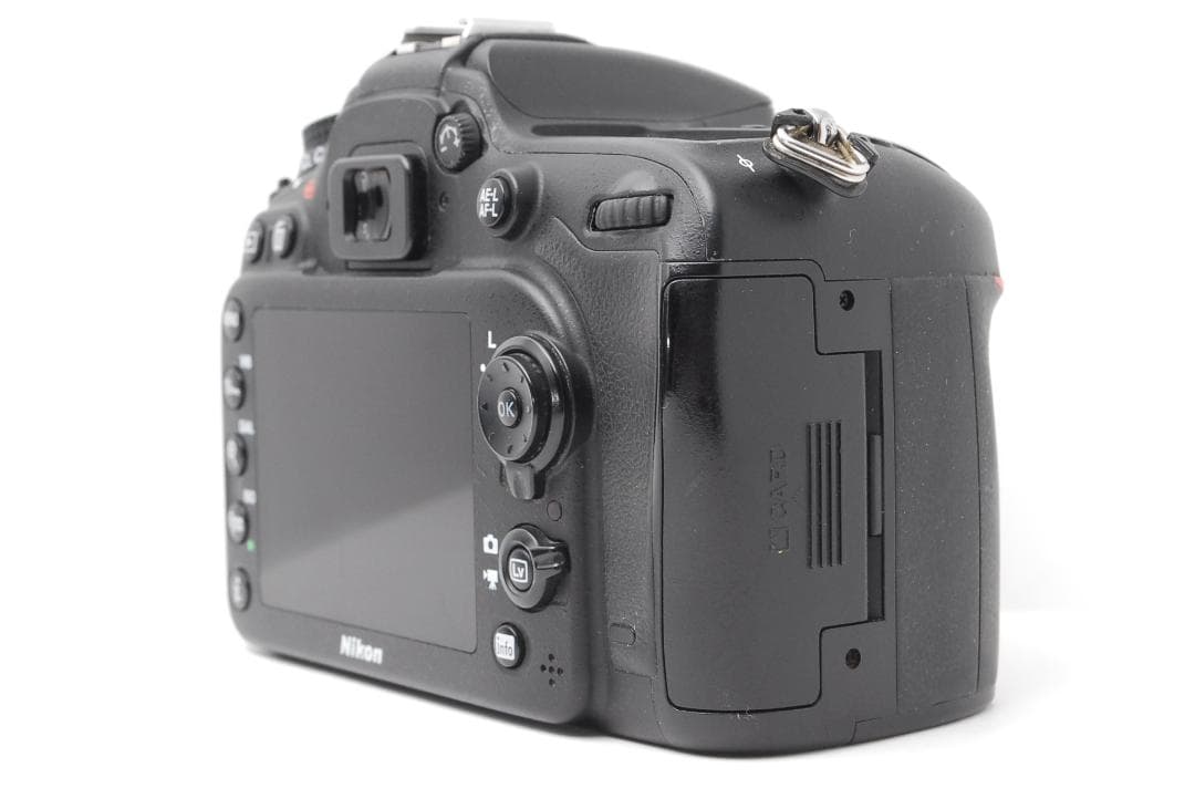 【満足のトリプルレンズ】Nikon D7100　スマホ転送　写真も動画もこれ１台