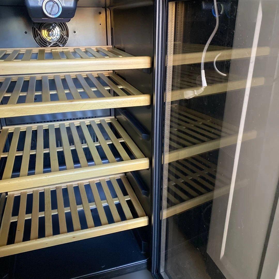 エクセレンス電気冷蔵庫　ワインセラー MB-111C