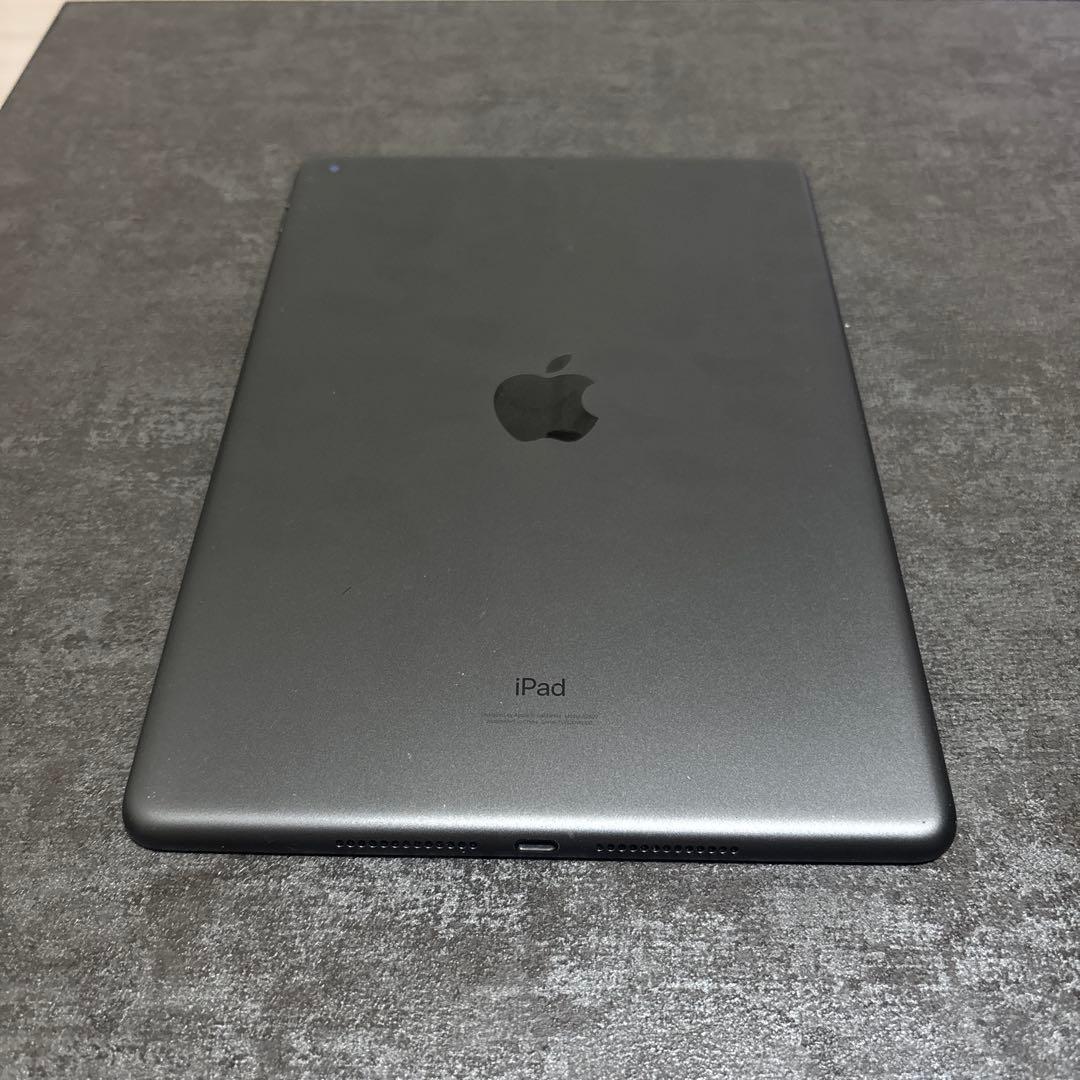 Apple iPad (第9世代) 10.2インチ スペースグレー