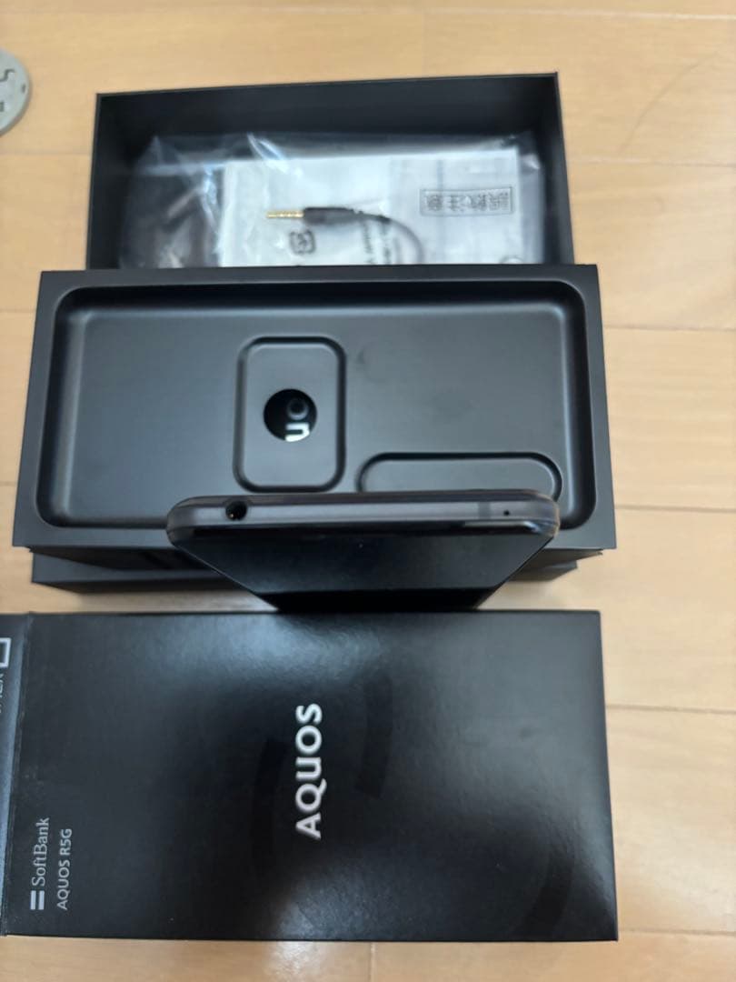 AQUOS R5G｜SIM通信OK｜SIMトレー浮きあり｜動作確認済み