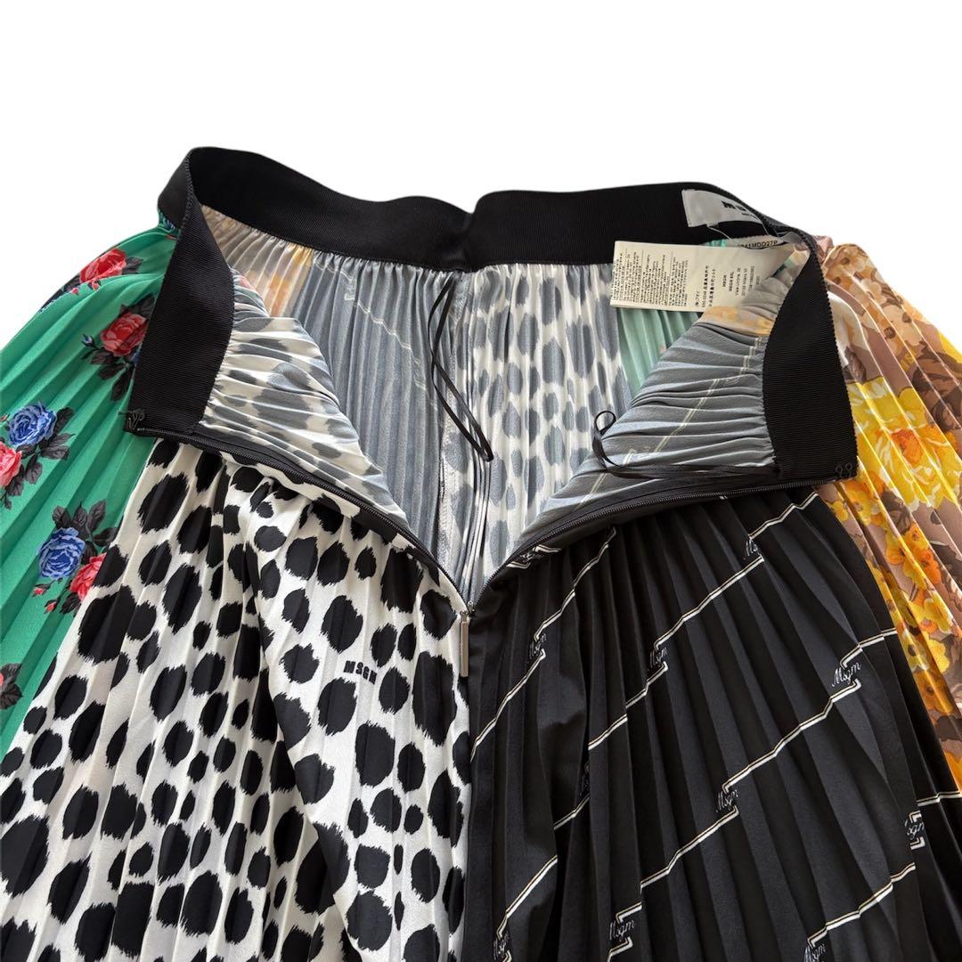 MSGMマルチカラー プリーツロングスカート