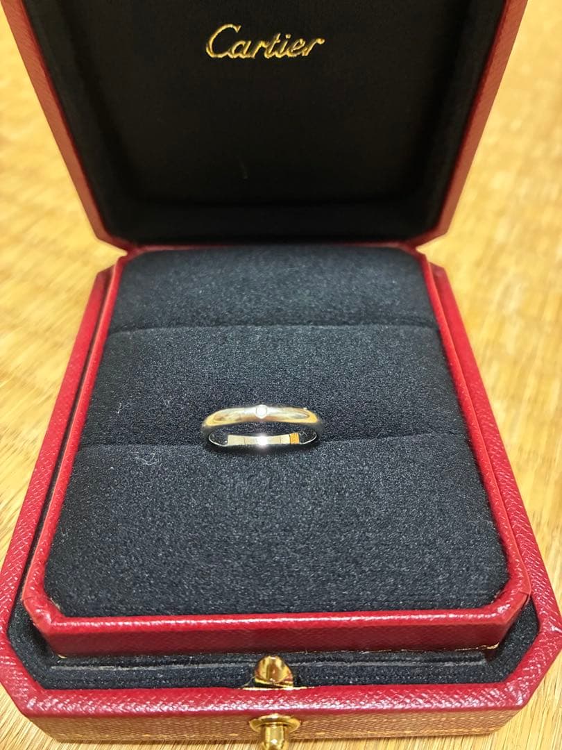 Cartier 1895 ウェディングリング、幅2.6MM、ダイヤモンド1石