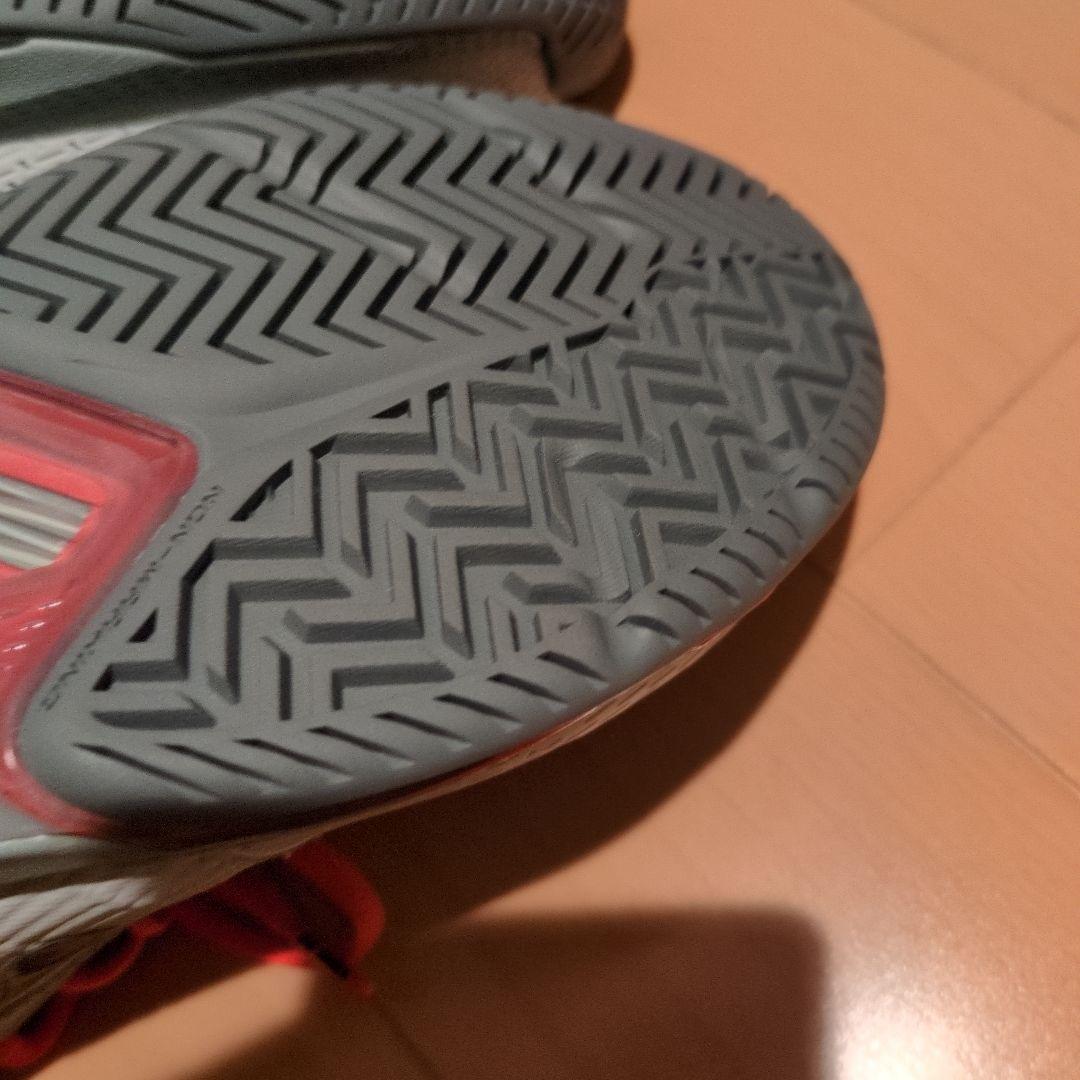 S.Matsu様ヨネックス パワークッションアドアクセルワイドAC　25.5