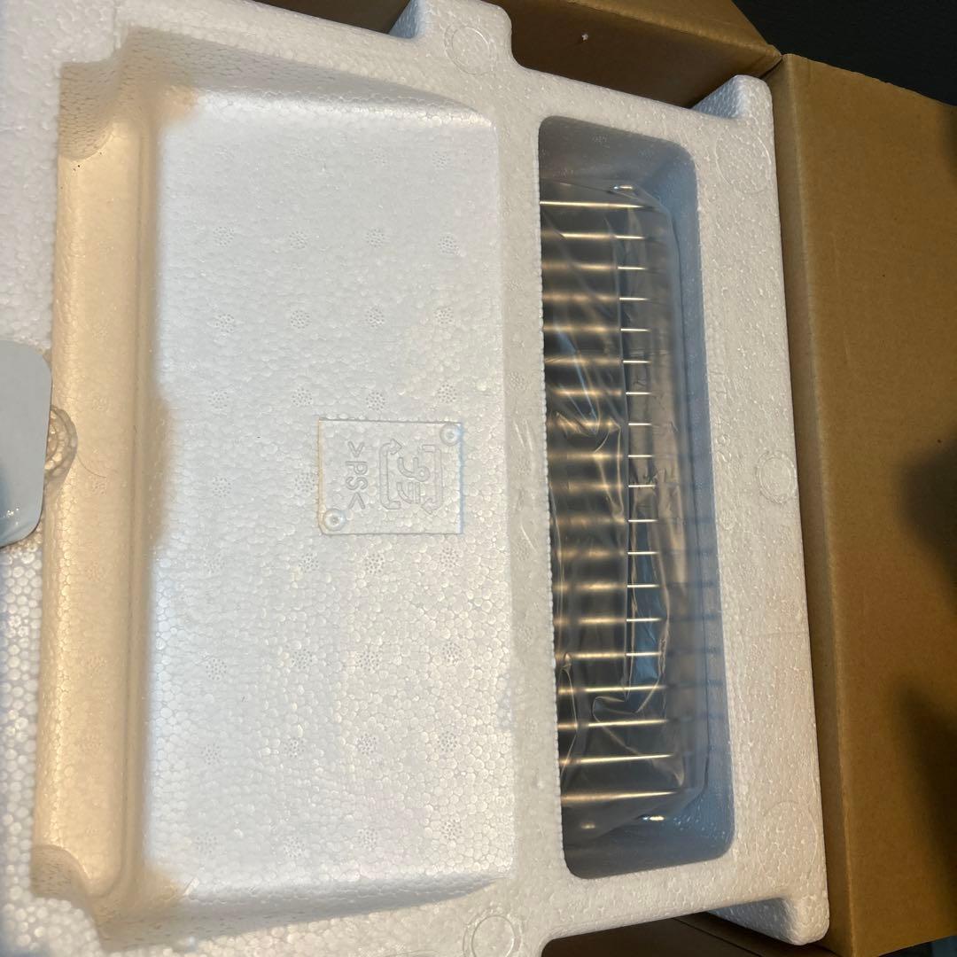 新品　未使用　デカ暖　Iwatani カセットガスストーブ CB-STV-DKD