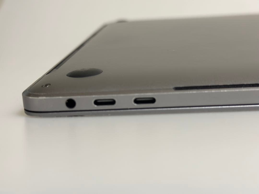 MacbookPro 15インチ 2016 Core-i7 16GB 1TB