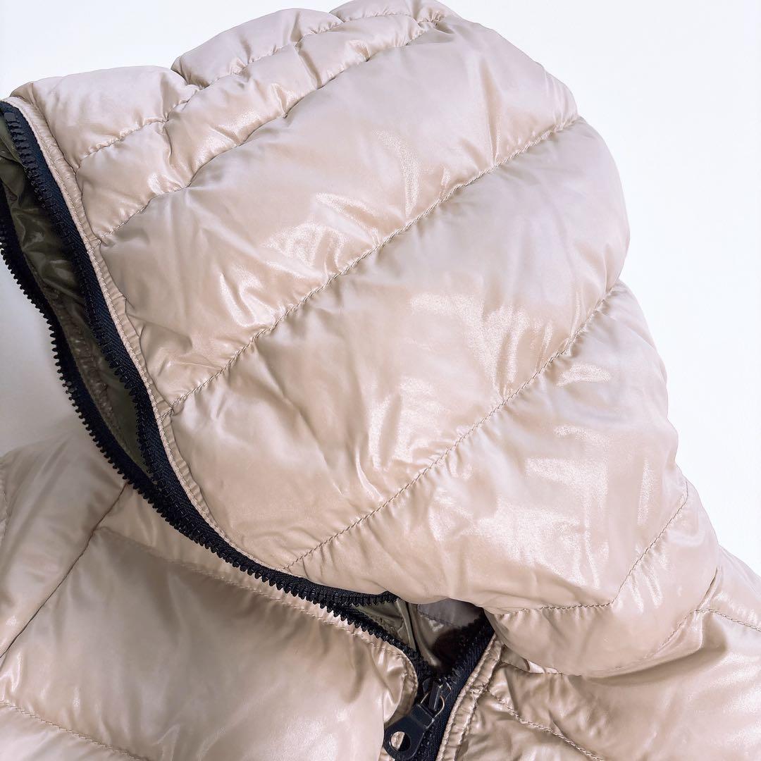 DUVETICA フード付きダウンジャケット ロング　38 ベージュ×カーキ