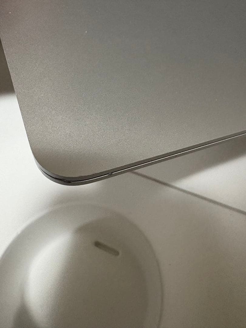 MacBook Air 8GB 13インチ（M1 2020）