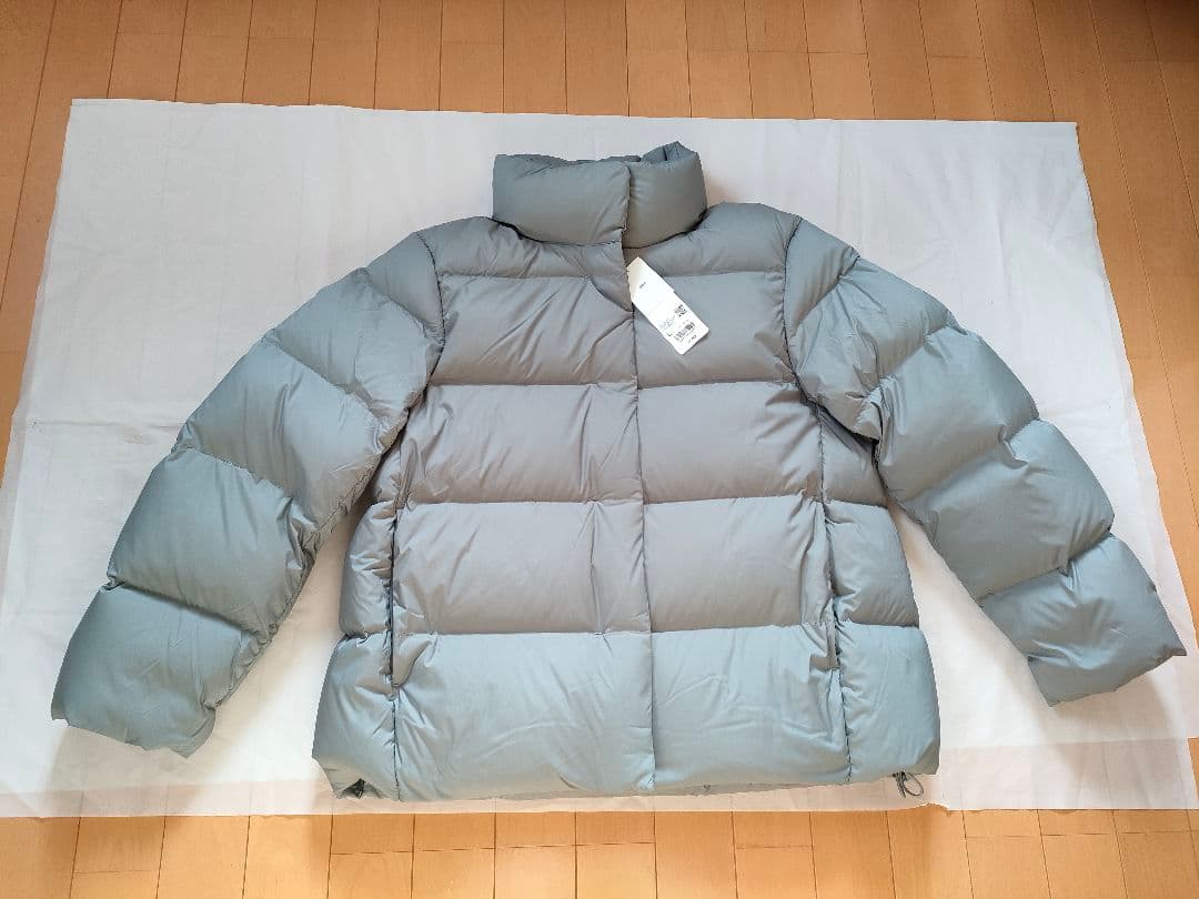 新品　ユニクロ　パウダーソフトダウンジャケット　ブルー　希少品　Lサイズ