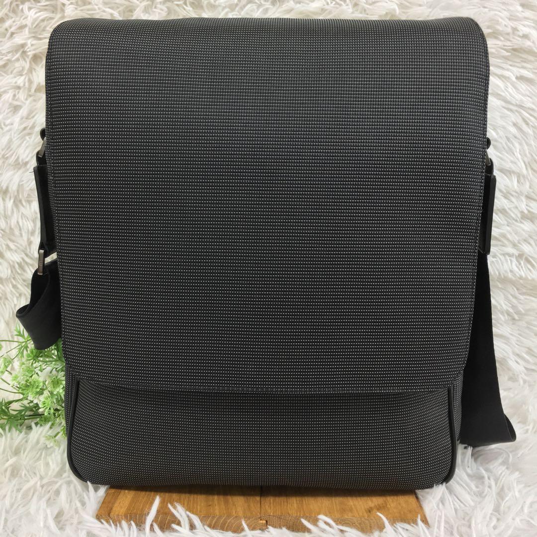 美品 ダンヒル dunhill ショルダー メッセンジャー バッグ クロスボディ