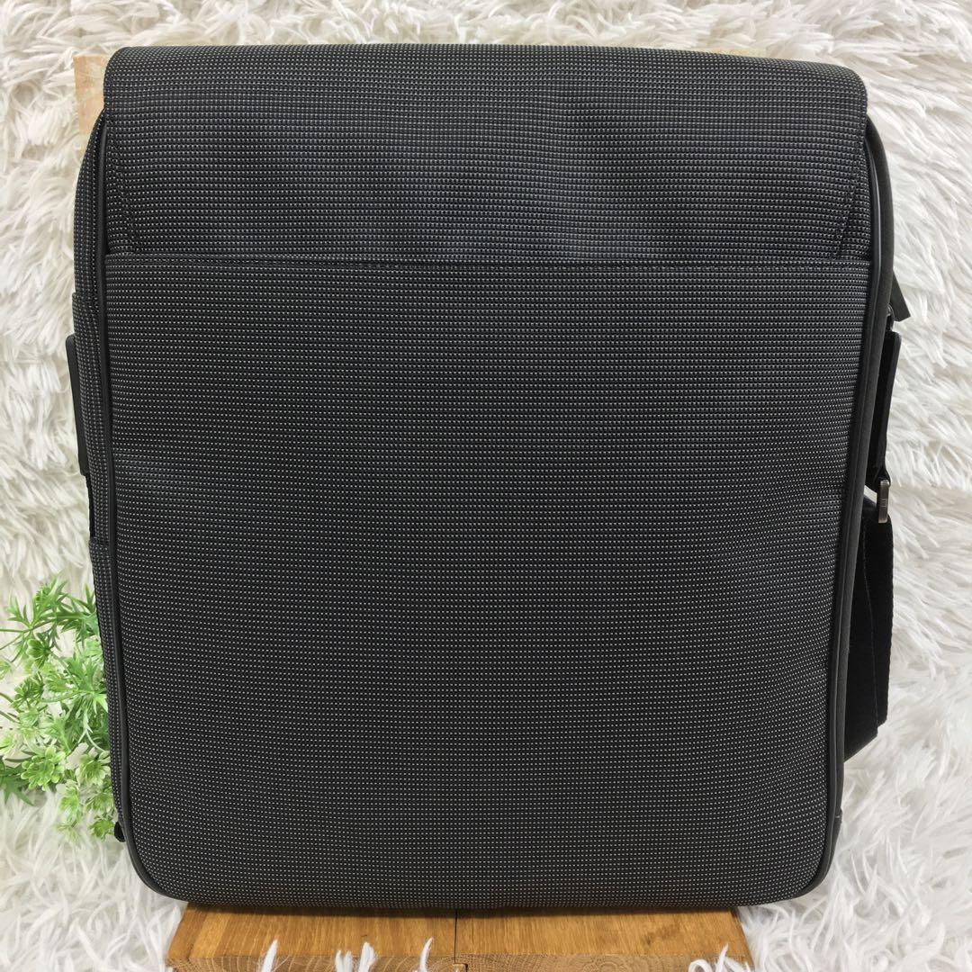 美品 ダンヒル dunhill ショルダー メッセンジャー バッグ クロスボディ