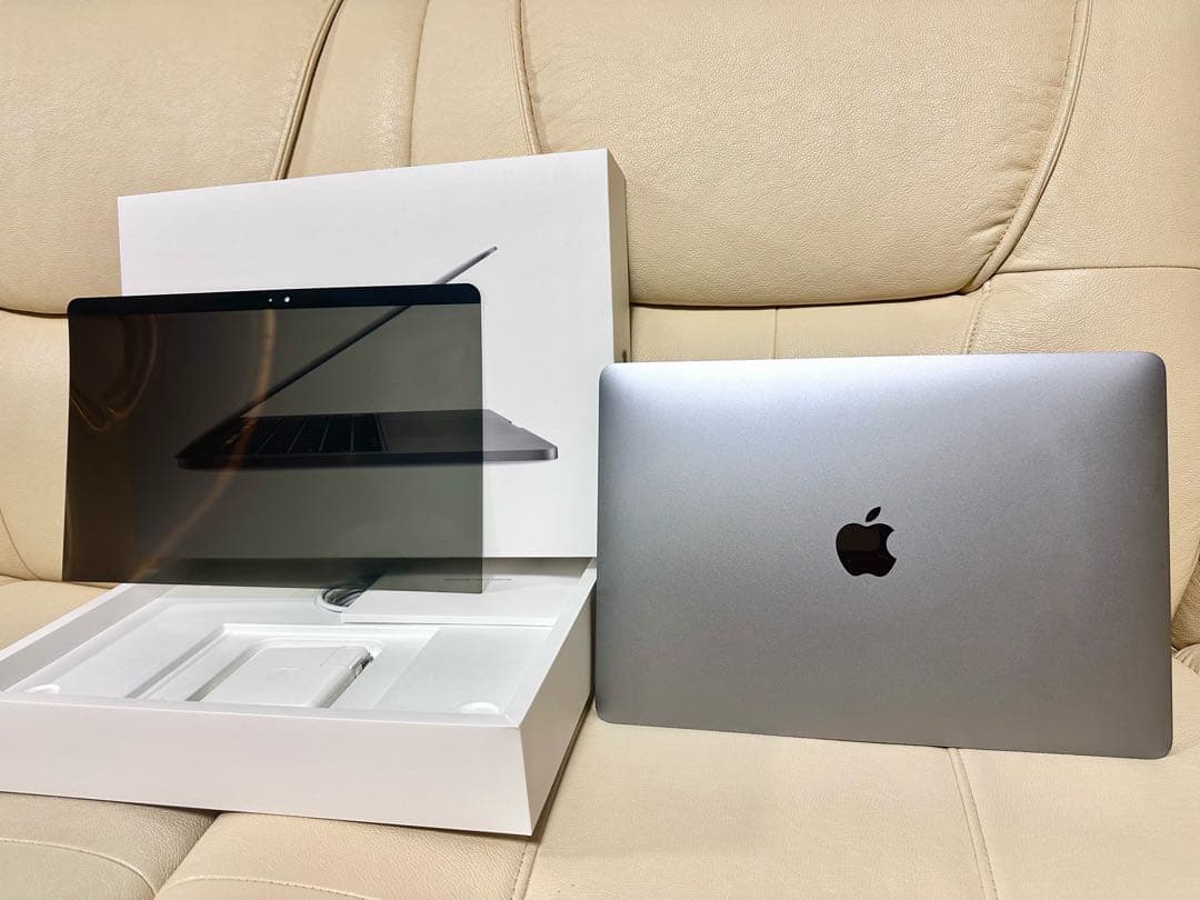 MacBook Pro フルカスタム2TB 32GB 13インチ 未使用に近い