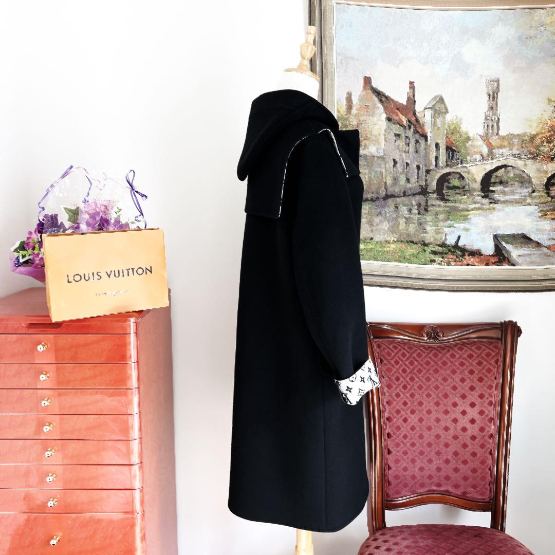 美品　LOUISVUITTONヴィトン　モノグラム フーデッド　ロングコート