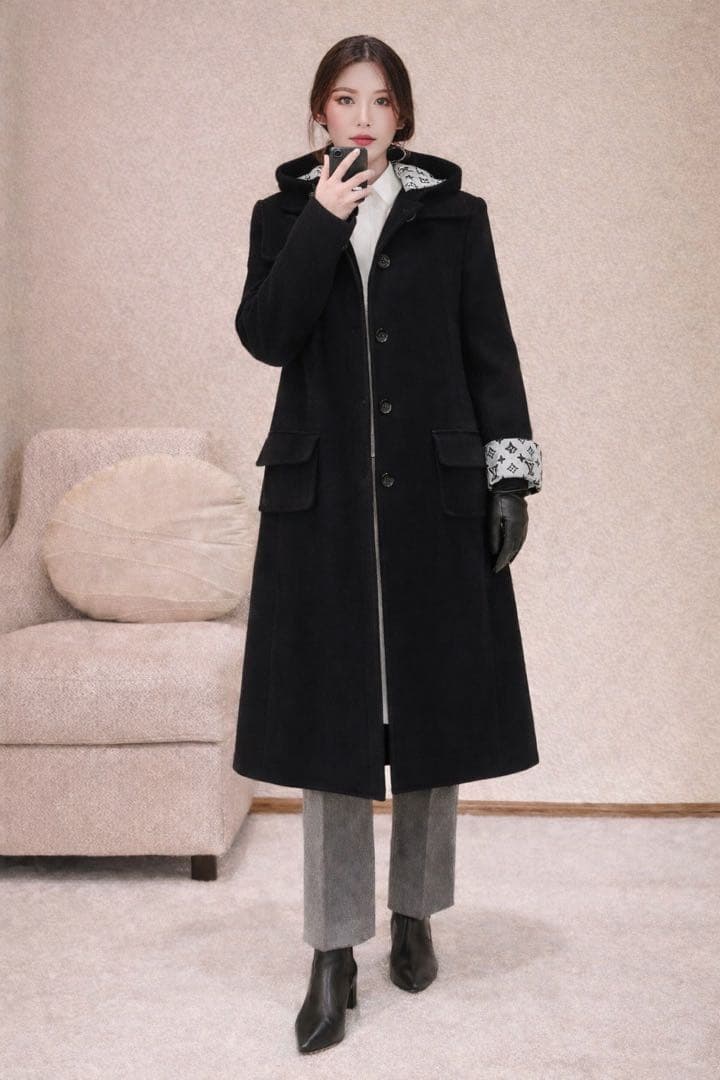 美品　LOUISVUITTONヴィトン　モノグラム フーデッド　ロングコート