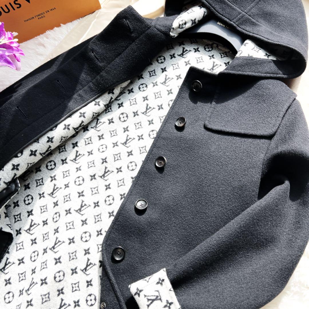 美品　LOUISVUITTONヴィトン　モノグラム フーデッド　ロングコート