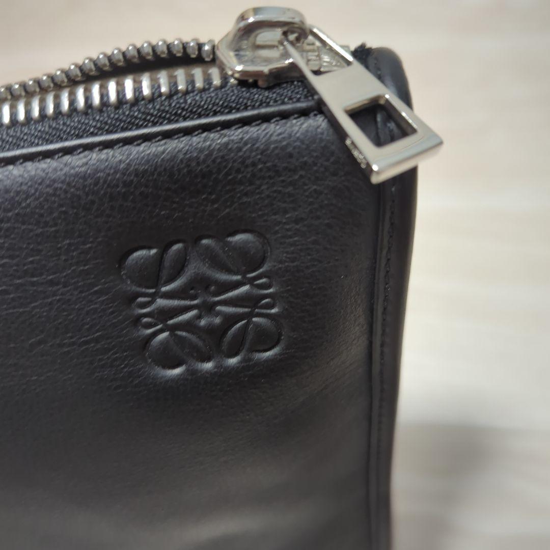 【新品未使用】LOEWE 正規店舗(銀座店)購入　黒 レザー ビジネスバッグ