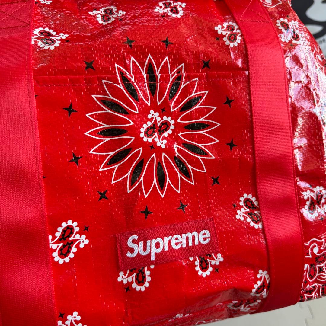 新品Supreme Bandana Tarp Large Duffle Bag