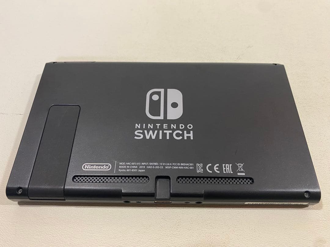 switch 本体のみ　2019年製