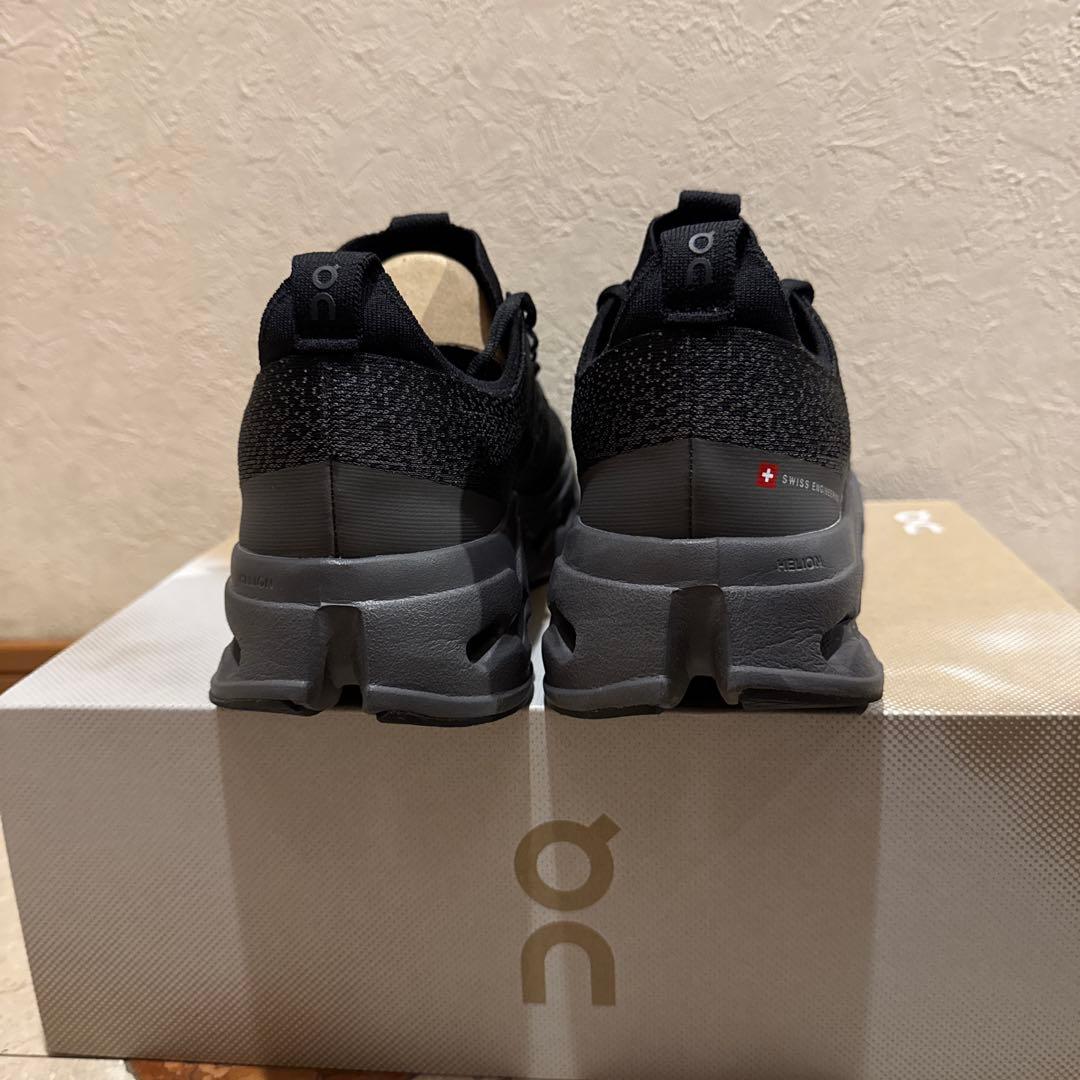 On Cloudsurfer Max オン クラウドサーファー マックス 黒