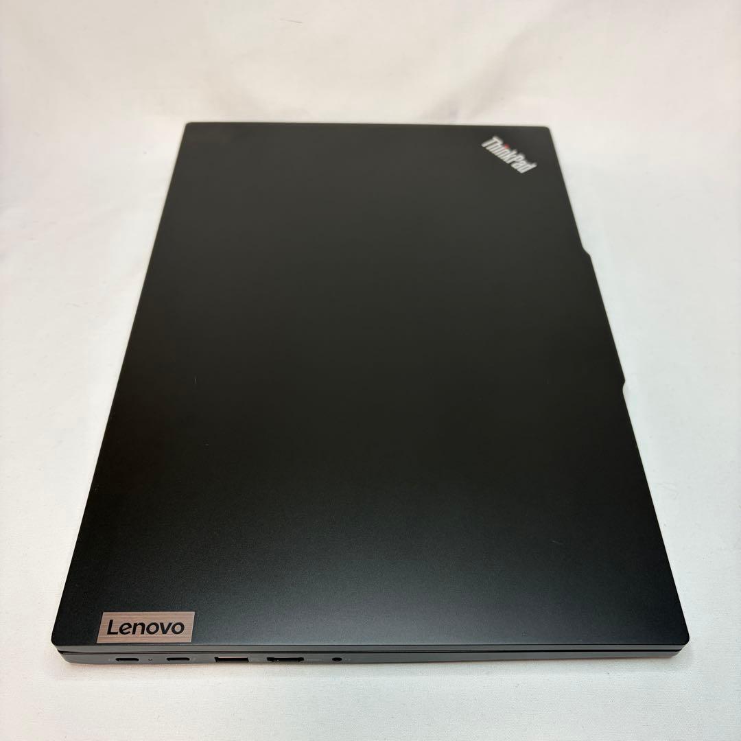 美品 ThinkPad E16 Gen1 第13世代 i5 16型 WUXGA